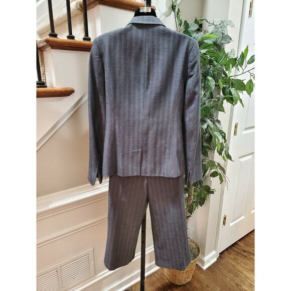 Apostrophe Women's Gray Polyester Single Breasted Blazer & Pant 2 Piece Suit 4 - Picture 4 of 11